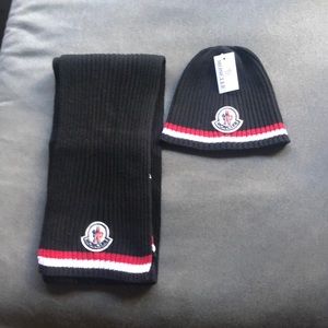 Moncler Hat and Scarf (size Small)